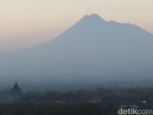 Video Amatir Kepanikan Pendaki di Gunung Rinjani