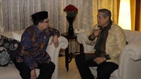 PKS menyodorkan nama Ketua Majelis Syuro, Salim Segaf Al-Jufri untuk mendampingi Prabowo sebagai cawapres (Foto: Salim Segaf Aljufri-SBY. (Dok Demokrat).