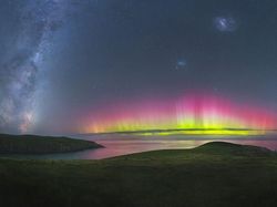 Terpana Keindahan Alam Semesta