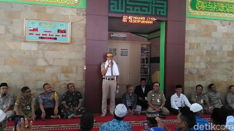 Warga Pulau Sebira Kepulauan Seribu Keluhkan Listrik ke Sandi Warga Pulau Sebira Kepulauan Seribu Keluhkan Listrik ke Sandi