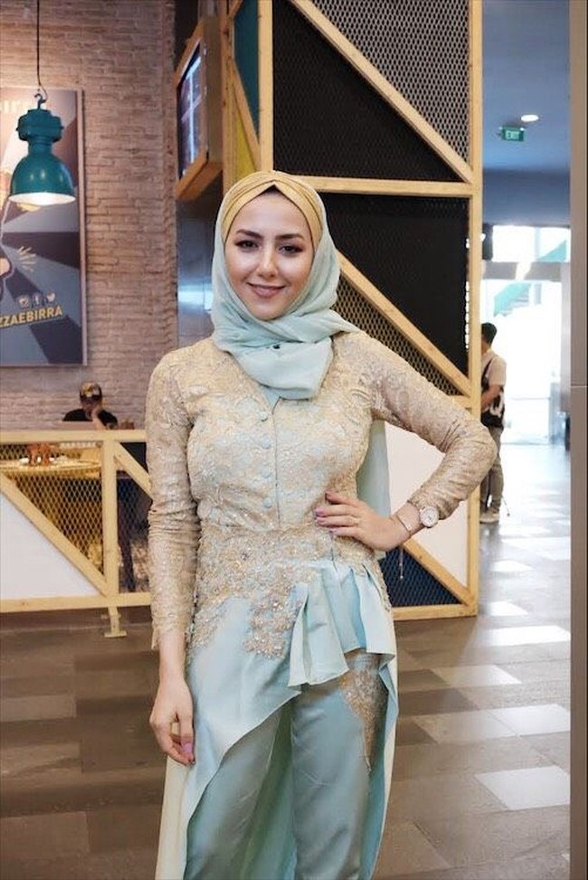 Jakarta Modest Fashion Week (JMFW) 2018 sudah dimulai sejak Kamis (26/07/2018). Acara ini diramaikan sekitar 21 negara. Banyak hijabers tampil dengan gaya berbeda. Foto: Silmia Putri/Wolipop