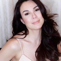 Gretchen yang dikenal sebagai kolektor Hermes itu pun bertahun-tahun hidup dengan aib sebagai pelakor. Hal itu pun diakuinya saat melakukan Instagram Live bersama seorang temannya. “Kalian bisa menyebutku sebagai apa saja, mengatakan berbagai hal buruk tentang aku. Aku menerimanya. Selama 23 atau hampir 24 tahun aku bersama Tony Cojuangco. Aku tidak pernah membantahnya,” ujarnya pada Juni 2018. Foto: Instagram