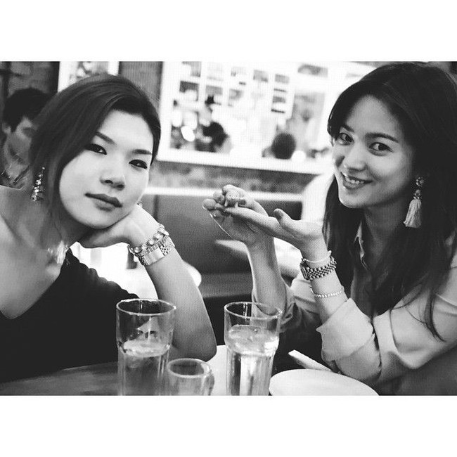 Cantiknya Song Hye Kyo Saat Makan hingga Makanan Peningkat Kualitas Sperma