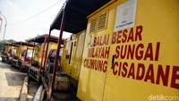 Mesin pompa tersebut telah beroperasi sejak satu minggu lalu guna merekayasa aliran sungai kali item dibuang ke kali sunter untuk mengantisipasi bau sungai di kawasan Wisma Atlet Kemayoran saat Asian Games.