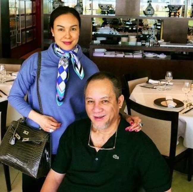 Gretchen Barretto dikenal sebagai aktris layar kaca di negaranya. Wanita 48 tahun itu juga sempat merilis album. Namun pada 1995 dia hamil dan kemudian melahirkan seorang anak perempuan. Pada saat itulah dia mengakui memiliki hubungan dengan miliuner Tony Cojuangco yang berstatus suami wanita lain. Tony sendiri juga berusia 20 tahun lebih tua darinya. Foto: Instagram