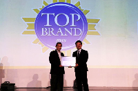 J&T Express Raih Penghargaan Top Brand Award 2018