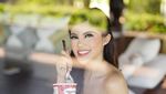 Selebgram Dita Soedarjo Selalu Tampil Cantik Saat Minum Teh hingga Makan Es Krim