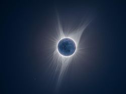 Terpana Keindahan Alam Semesta