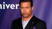 Pada Maret 2013, aktor Stephen Baldwin mengaku bersalah karena tidak membayar pajak penghasilan untuk tahun 2008, 2009 dan 2010 sebesar US$ 400.000. Istimewa/gobankingrates.com