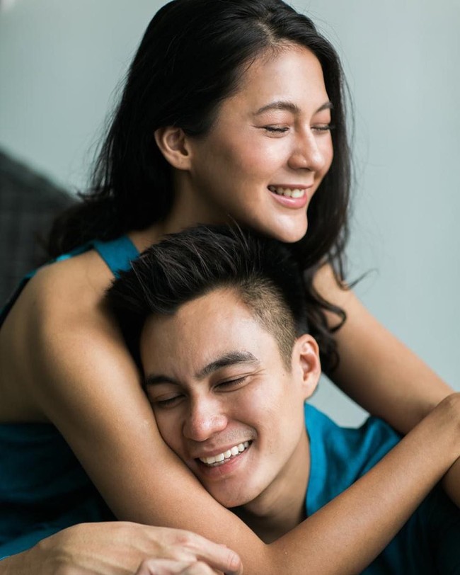 Potret mesra mereka sukses merebut hati para penggemar. Cantik dan ganteng...klo mirip insyaallah jodoh dunia akhirat, komentar seorang penggemar di Instagram. (Foto: Instagram/alexzulfikarlalisang)