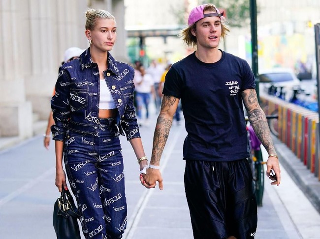 Hailey mengaku sudah mencintai Justin Bieber sejak lama. Aku sangat mencintainya. Aku sudah mencintainya sejak lama, pengakuan Hailey kepada Vogue.  Foto: Istimewa