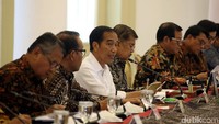 Ratas kali ini membahas tentang cadangan devisa Indonesia yang harus ditingkatkan.