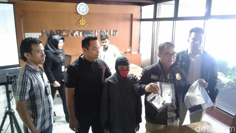 INI YANG DIKENAKAN POLISI KEPADA REMAJA PERETAS SITUS KPU JABAR INI YANG DIKENAKAN POLISI KEPADA REMAJA PERETAS SITUS KPU JABAR