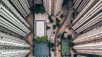 Pemenang kedua kategori Urban Ameneties karya fotografer Gary Cummins. (Foto: 2018 Drone Awards)