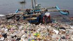 Penampakan Puluhan Ton Sampah di Pantai Labuan Pandeglang