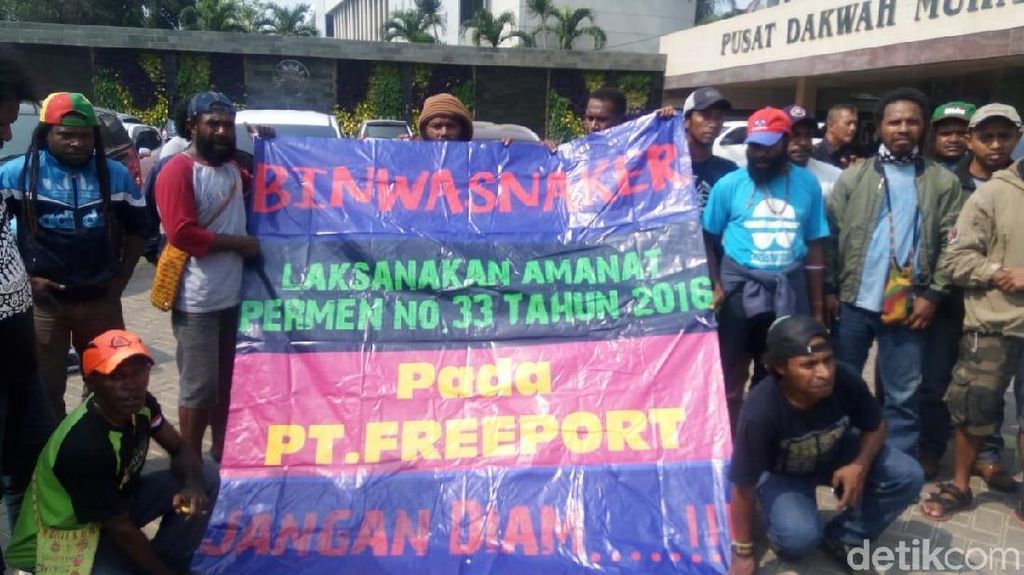 Ratusan Orang Ngaku-ngaku Karyawan Freeport Gelar Aksi di Jakarta
