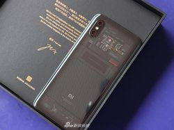 Penampakan Ponsel Paling Gahar Xiaomi Berbodi Transparan