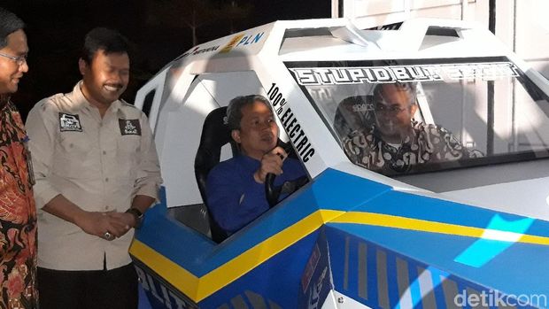 Keren, ITS Luncurkan Mobil Listrik untuk Ajang Reli Dakar 2019