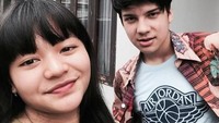 Ia pun tetap bersahabat dengan Endy. Dok. Instagram/amelcarla