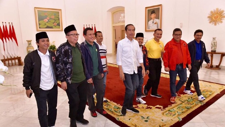 Bertemu 9 Sekjen Parpol, Jokowi Bicara Satu Nama Cawapres Bertemu 9 Sekjen Parpol, Jokowi Bicara Satu Nama Cawapres