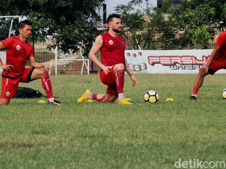 Persija Jalani Sesi Latihan Jelang Lawan Arema