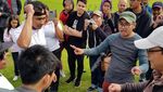 Foto: Serunya Lomba Balap Karung & Tarik Tambang di Perth