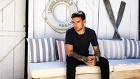 Gaya simpel Liam Payne (liampayne/Instagram)