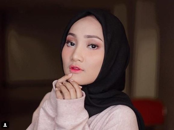 Fatin Shidqia bersama sang kekasih.
