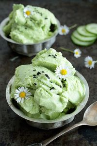 Cuma di Jepang! Ada Es Krim dengan Rasa Tinta Cumi, Pare hingga Wasabi