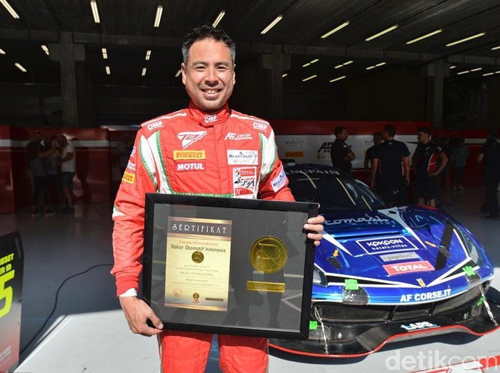 David Tjiptobiantoro, Pembalap Pertama Indonesia di Ajang Balap 24 Jam David Tjiptobiantoro, Pembalap Pertama Indonesia di Ajang Balap 24 Jam