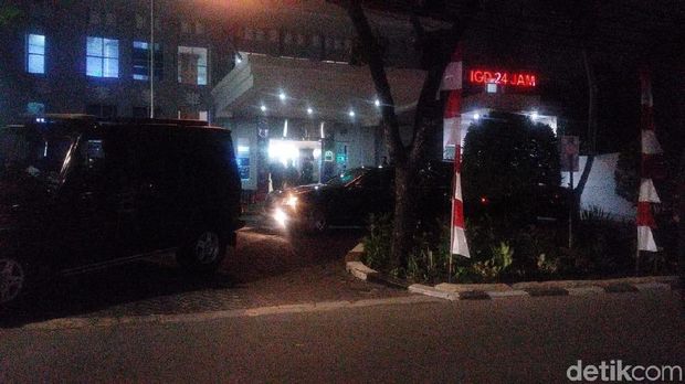 Kahiyang Akan Melahirkan, Jokowi Tiba di RS YPK Menteng