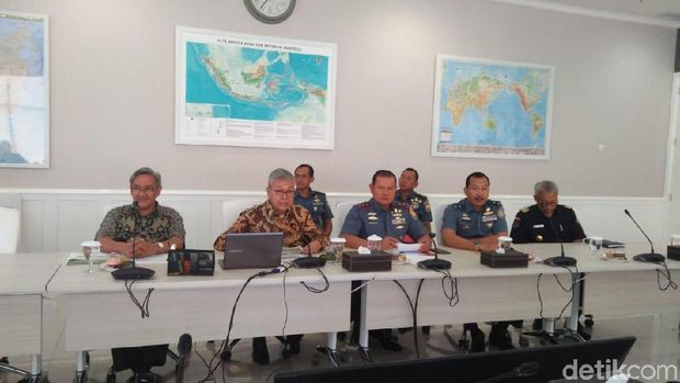 Kapal Kampus Penangkap 1 Ton Hiu Diamankan di Natuna