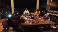 Pertemuan Jokowi dan para sekjen itu berlangsung di Grand Garden Resto & Cafe, kompleks Kebun Raya Bogor, Selasa (31/7/2018). (Niken/detikcom).