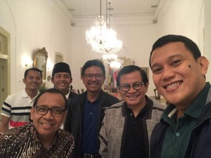 Sekjen PSI dan Perindo Ikut Bertemu Jokowi di Istana Bogor