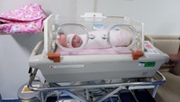 Putri Kahiyang dan Bobby yang belum diberi nama itu lahir dengan berat 3,4 kg dan panjang 49 cm.  (Foto: Dok. Istimewa)