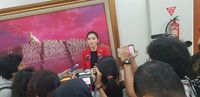 Mendalami Isi Kepala Para Artis yang Nyaleg Lewat PDIP