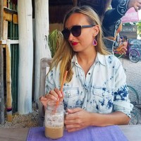 Tidak ada yang salah dengan pekerjaan-pekerjaanku, aku hanya benci punya dua minggu setahun untuk libur dan harus menunggu setahun sebelum meminta cuti. Itu sangat membatasi, kata Sarah kepada Daily Mail. Foto: Instagram @wanderingpublicist