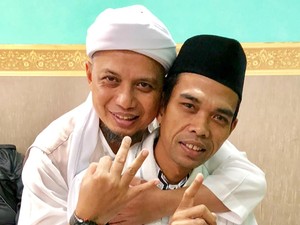 Akankah Abdul Somad Dengarkan Arifin Ilham untuk Jadi Ulama-Umara?