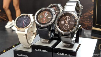 Garmin memberikan ruang penyimpanan internal untuk menyimpan musik hingga 500 lagu.  Foto: Adi Fida Rahman/detikINET