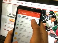 9. Bagaimana? Mudah kan? sedekahonline.com digagas PPPA Daarul Qur'an untuk menjembatani mereka yang ingin memuliakan Alquran dan penghafalnya.