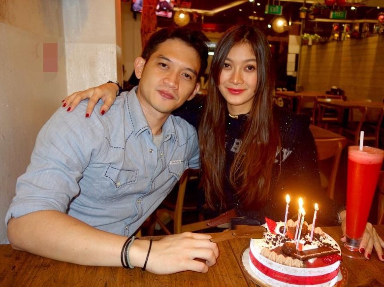 Lamar Patricia Razer, Rezky Aditya Bikin Netizen Patah Hati Lamar Patricia Razer, Rezky Aditya Bikin Netizen Patah Hati