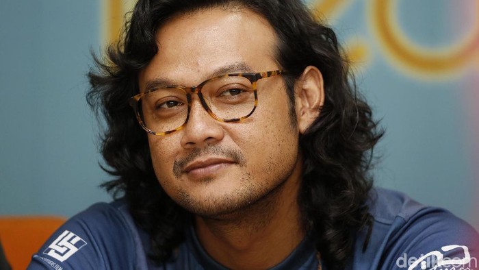 Dwi Sasono Dwi Sasono