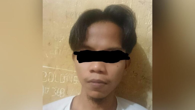 Gelapkan Ponsel Senilai Rp 58 Juta, Pria Ini Ditangkap Polisi Gelapkan Ponsel Senilai Rp 58 Juta, Pria Ini Ditangkap Polisi