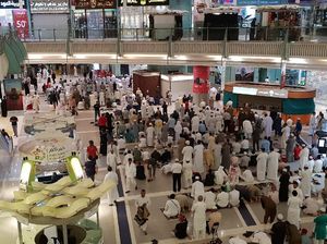 Transformasi Mal di Dekat Masjidil Haram Saat Azan Berkumandang