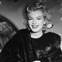 Tanda tangan Marilyn Monroe pernah terjual hingga 6.950 pound sterling atau setara Rp 131 jutaan. Foto: Dok. Telegraph