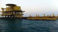 Safaniya. Blok minyak dan gas Safaniya terletak di Arab Saudi. Merupakan salah satu blok migas terbesar di dunia. Blok migas ini dioperasikan oleh Saudi Aramco salah perusahaan minyak milik Saudi Arabia. Blok migas ini bisa menghasilkan 36 miliar barrel/hari. Safaniya ditemukan pada 1951 dan mulai berproduksi pada 1957. offshore-technology.com/Istimewa.