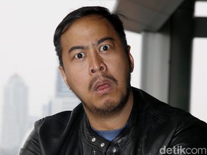 Pandji Pragiwaksono Jelaskan Masalah dengan Farhat Abbas Selesai