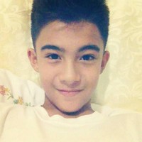 Seperti dilansir dari Buzz Definitely Filipino, Arar terlahir sebagai seorang pria. Ia merupakan seorang transgender. Foto: Facebook