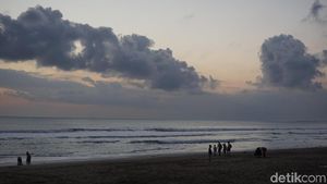 Yang Kangen Pantai Kuta, Mana Suaranya?