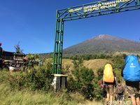 Tentang 4 Jalur Pendakian Resmi Gunung Rinjani, Apa Saja?